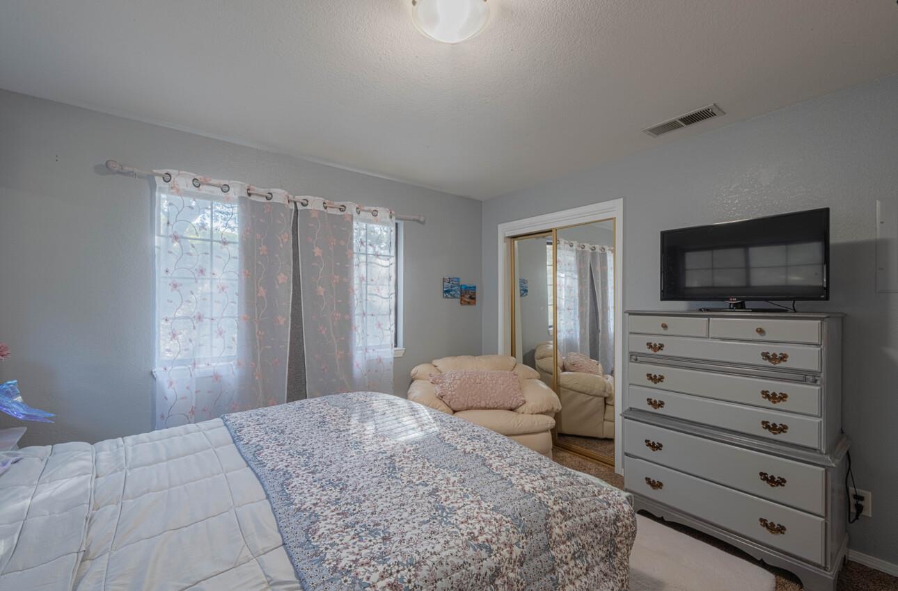 Detail Gallery Image 28 of 48 For 6640 Kim Ann Ln, Salinas,  CA 93907 - 4 Beds | 3 Baths