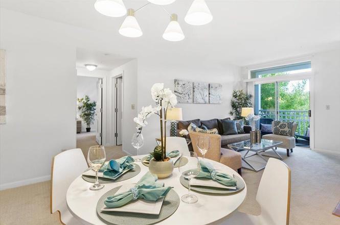 Detail Gallery Image 8 of 17 For 550 Ortega Ave #B324,  Mountain View,  CA 94040 - 2 Beds | 2 Baths