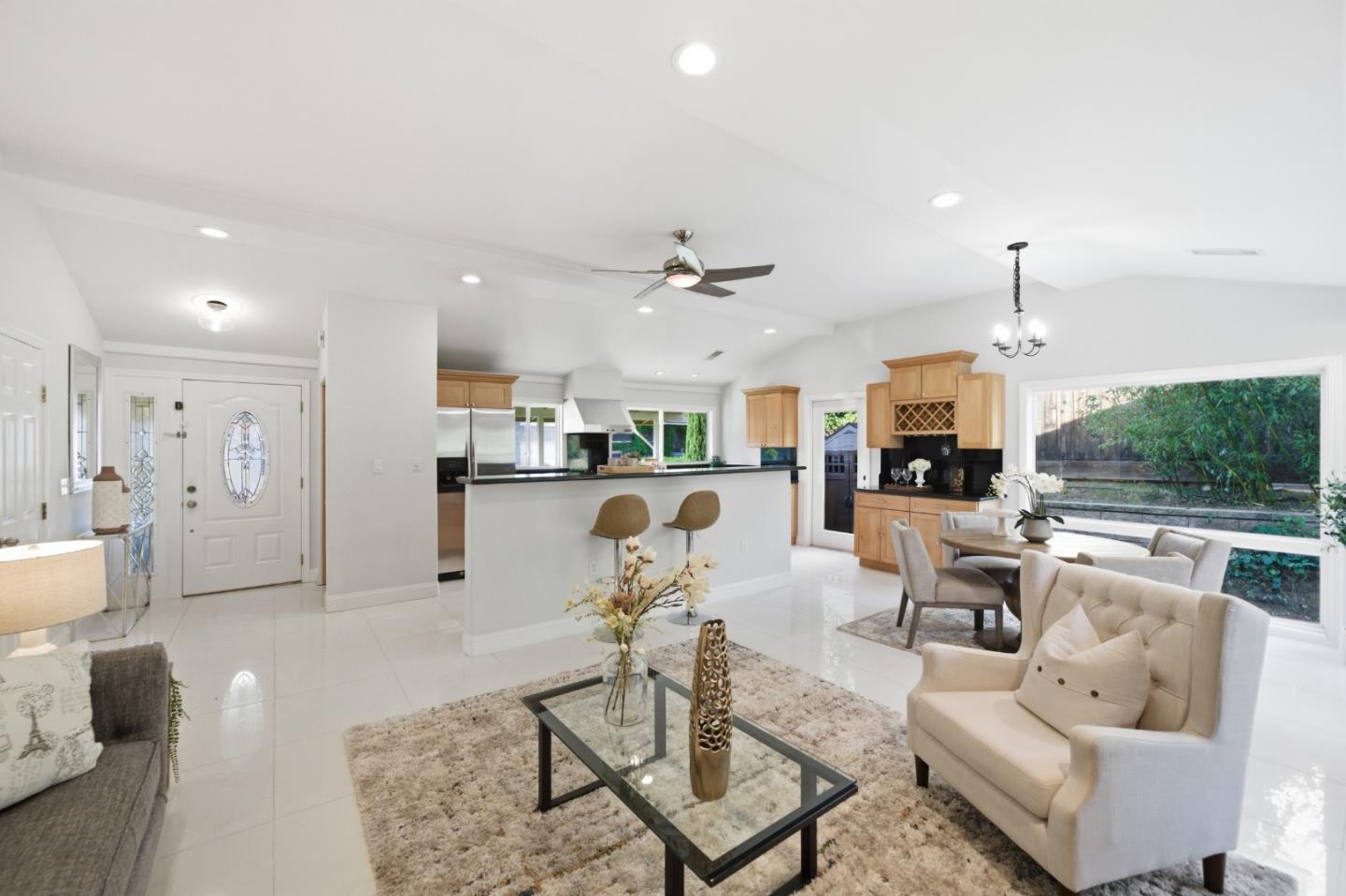 Detail Gallery Image 2 of 24 For 1723 El Verano Way, Belmont,  CA 94002 - 3 Beds | 3 Baths