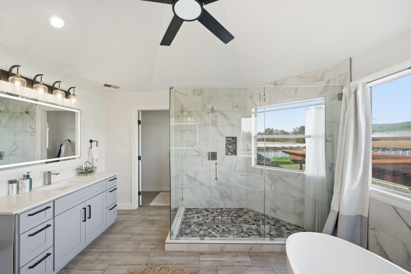 Detail Gallery Image 27 of 55 For 194 Lantz Dr, Morgan Hill,  CA 95037 - 4 Beds | 5 Baths