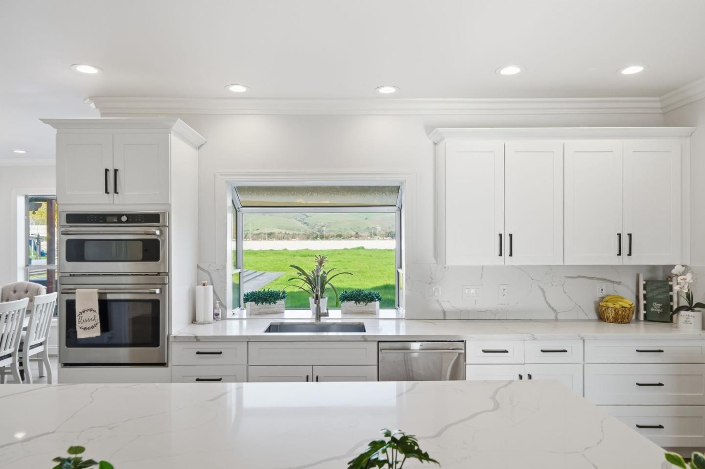 Detail Gallery Image 40 of 55 For 194 Lantz Dr, Morgan Hill,  CA 95037 - 4 Beds | 5 Baths