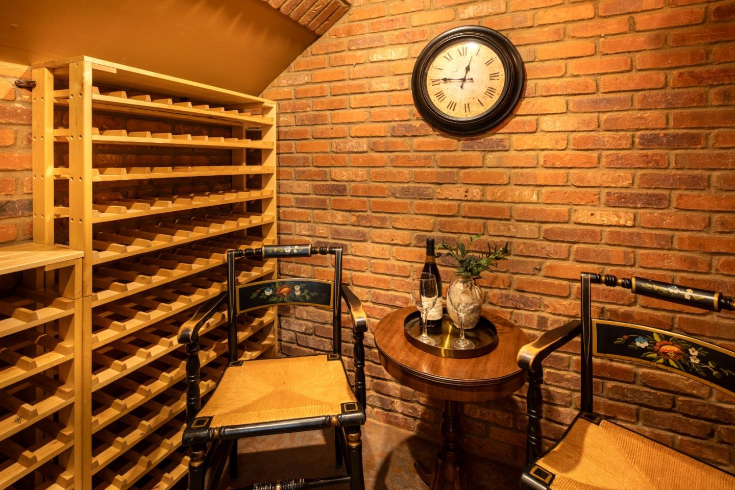 Detail Gallery Image 13 of 54 For 1335 Glenwood Ave, San Jose,  CA 95125 - 5 Beds | 3/1 Baths