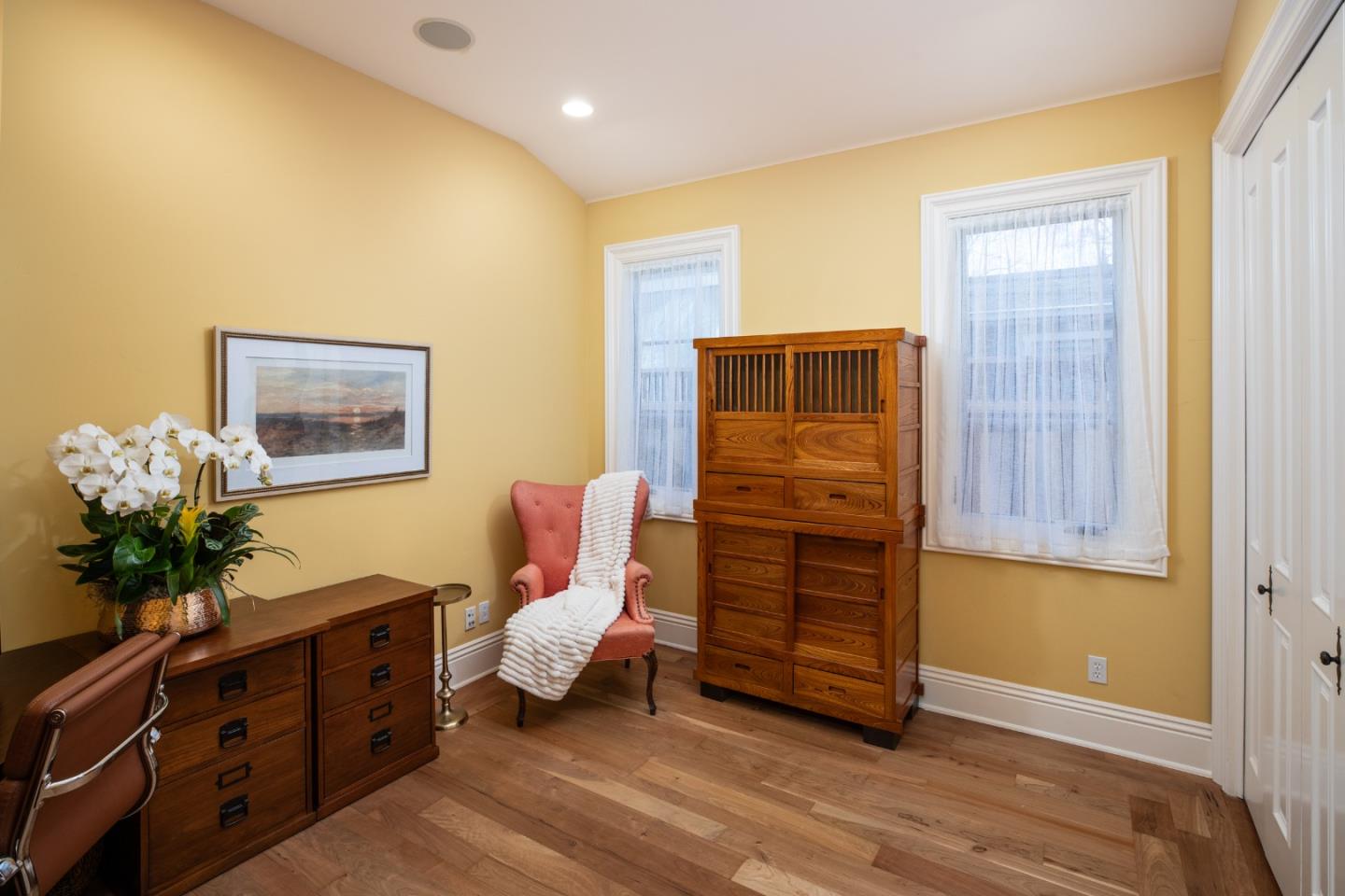 Detail Gallery Image 25 of 54 For 1335 Glenwood Ave, San Jose,  CA 95125 - 5 Beds | 3/1 Baths