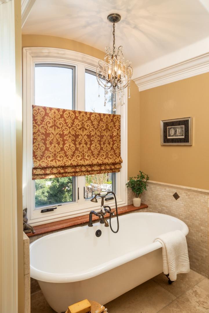 Detail Gallery Image 44 of 54 For 1335 Glenwood Ave, San Jose,  CA 95125 - 5 Beds | 3/1 Baths