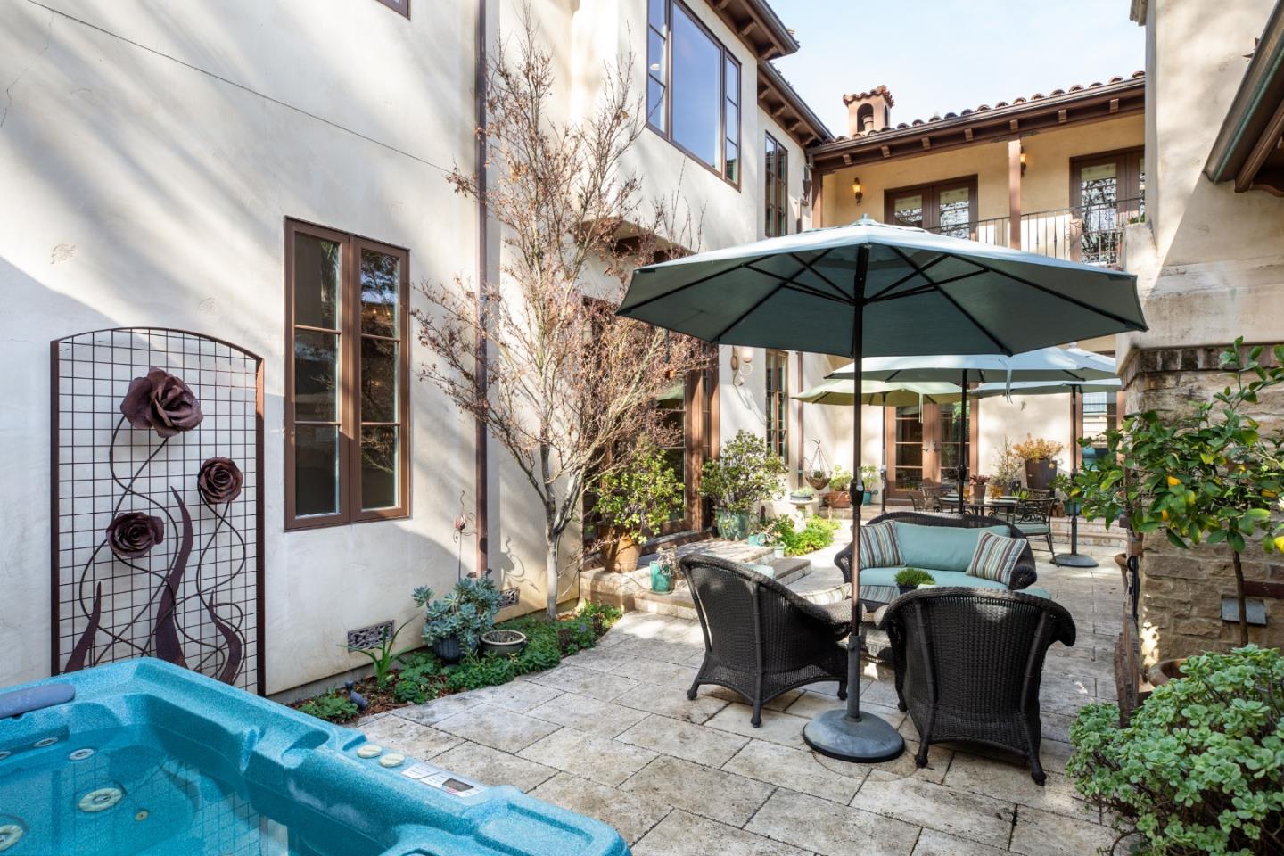 Detail Gallery Image 49 of 54 For 1335 Glenwood Ave, San Jose,  CA 95125 - 5 Beds | 3/1 Baths