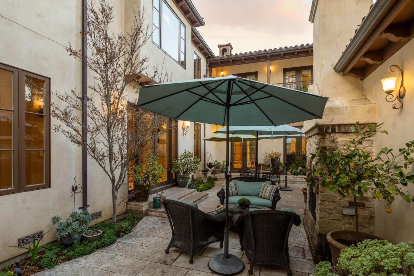 Detail Gallery Image 50 of 54 For 1335 Glenwood Ave, San Jose,  CA 95125 - 5 Beds | 3/1 Baths