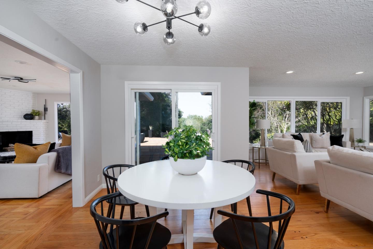 Detail Gallery Image 11 of 37 For 24821 Prospect Ave, Los Altos Hills,  CA 94022 - 4 Beds | 3/1 Baths