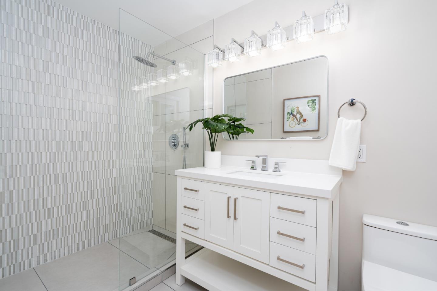 Detail Gallery Image 30 of 37 For 24821 Prospect Ave, Los Altos Hills,  CA 94022 - 4 Beds | 3/1 Baths