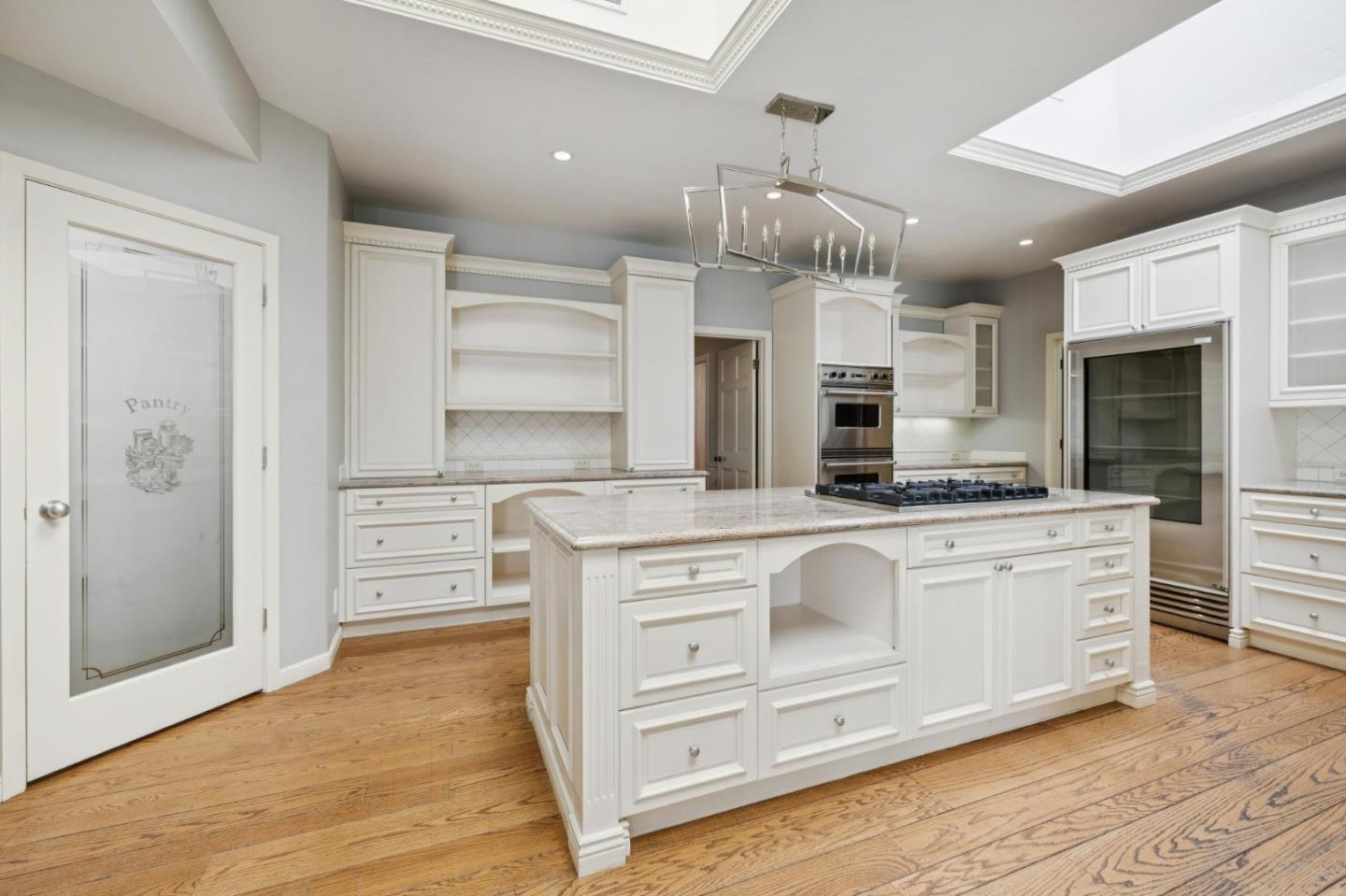 Detail Gallery Image 25 of 76 For 216 Valparaiso, Atherton,  CA 94027 - 4 Beds | 4 Baths