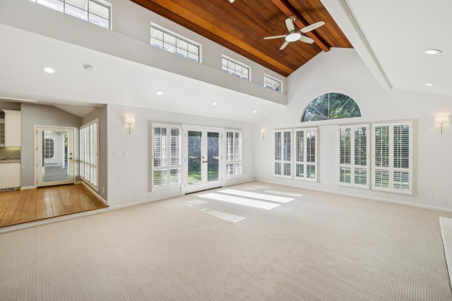 Detail Gallery Image 33 of 76 For 216 Valparaiso, Atherton,  CA 94027 - 4 Beds | 4 Baths