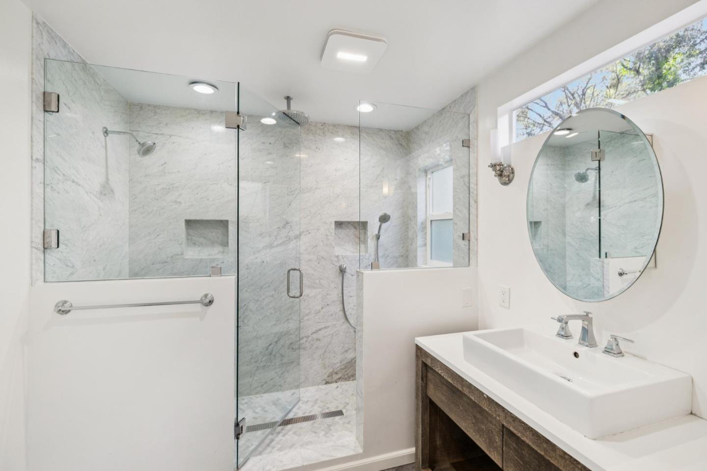 Detail Gallery Image 49 of 76 For 216 Valparaiso, Atherton,  CA 94027 - 4 Beds | 4 Baths