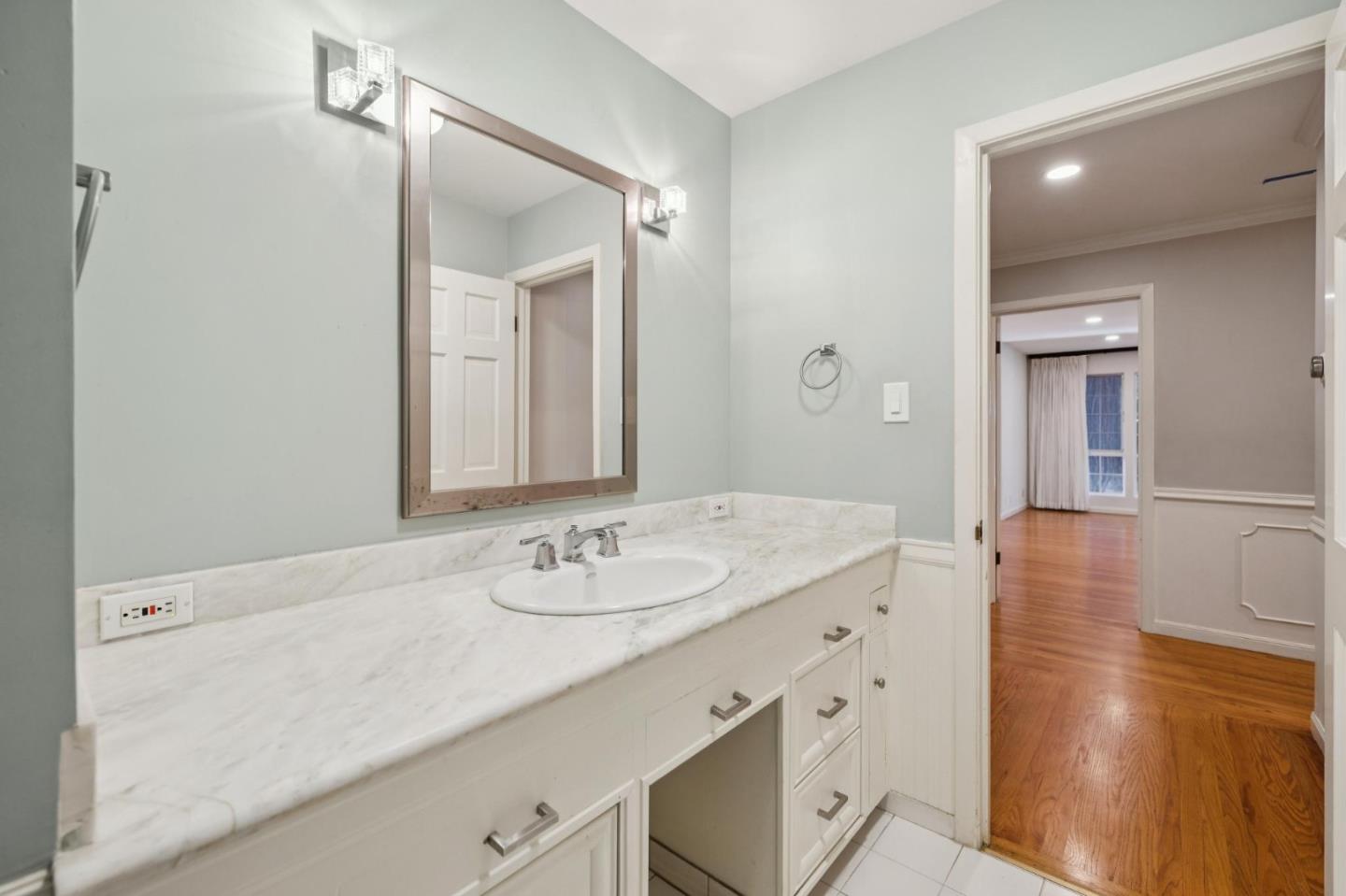 Detail Gallery Image 58 of 76 For 216 Valparaiso, Atherton,  CA 94027 - 4 Beds | 4 Baths