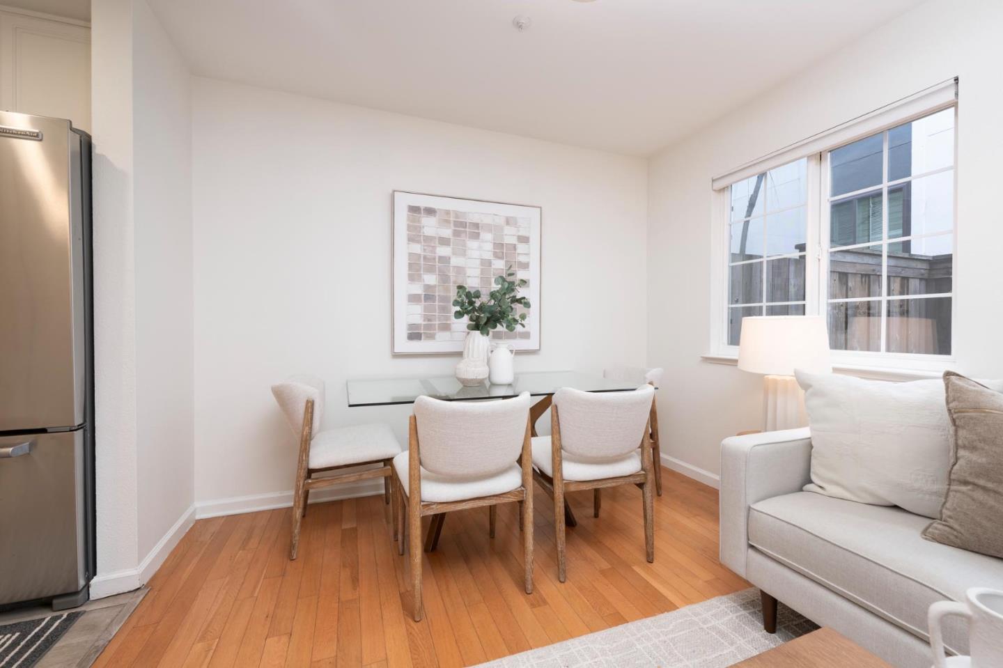 Detail Gallery Image 13 of 44 For 358 N El Camino Real #13,  San Mateo,  CA 94401 - 2 Beds | 2/1 Baths