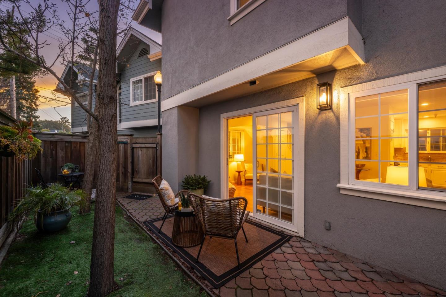 Detail Gallery Image 43 of 44 For 358 N El Camino Real #13,  San Mateo,  CA 94401 - 2 Beds | 2/1 Baths