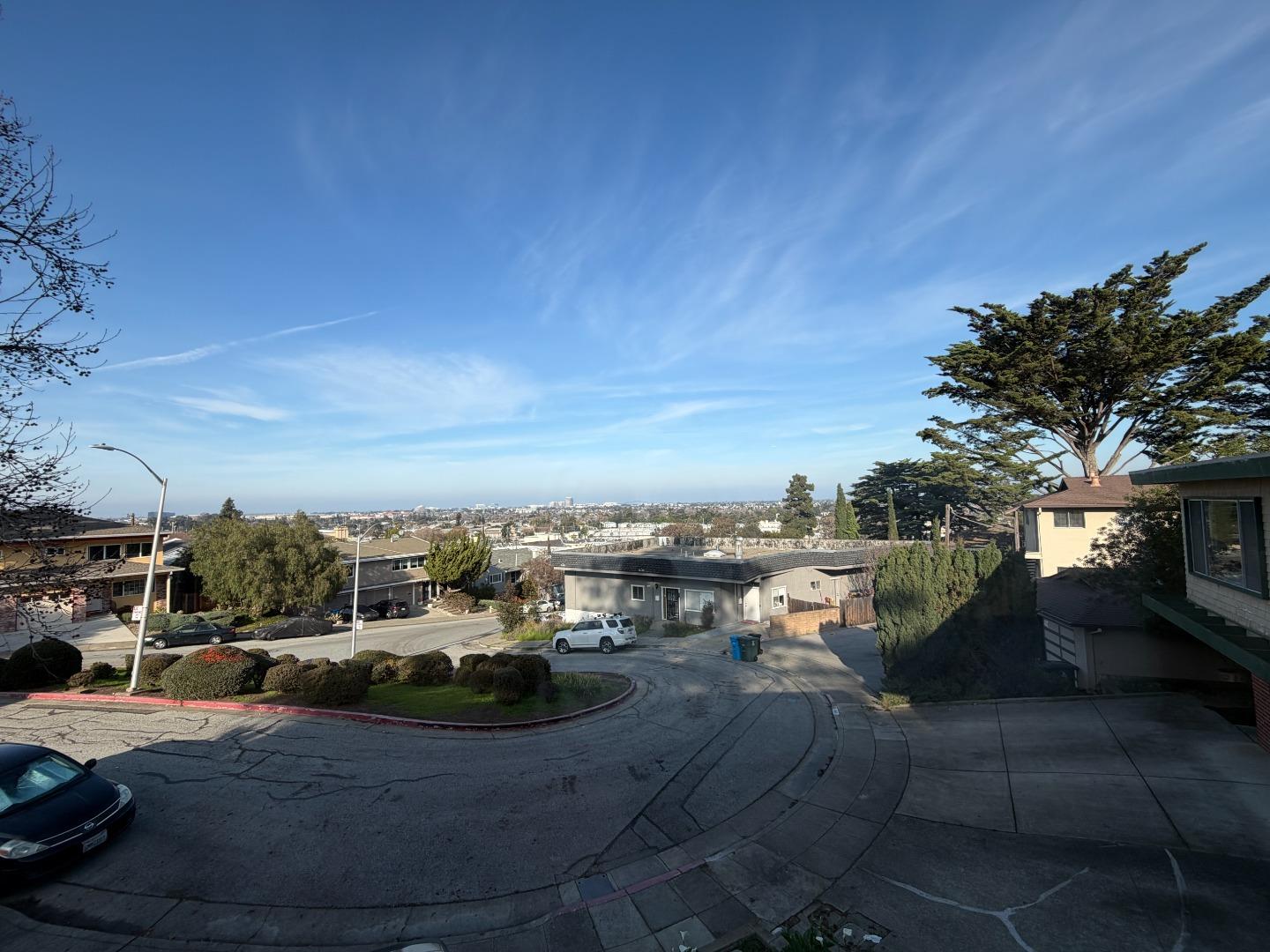 Detail Gallery Image 3 of 13 For 154 44th Ave, San Mateo,  CA 94403 - 2 Beds | 2 Baths