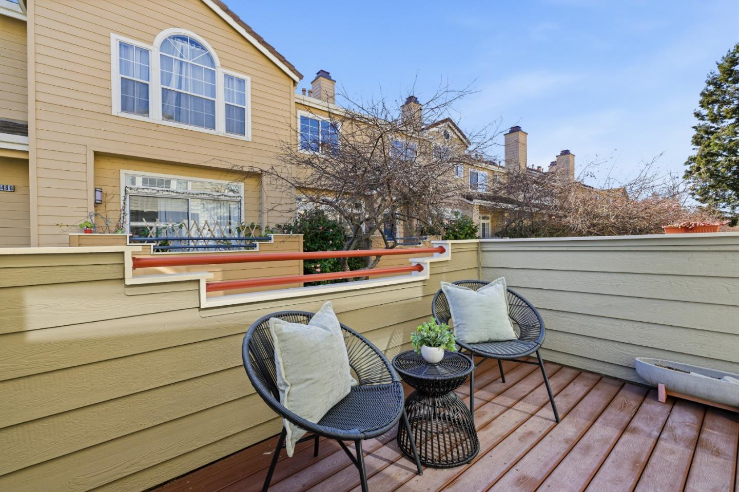 Detail Gallery Image 17 of 111 For 1152 La Rochelle Ter #F,  Sunnyvale,  CA 94089 - 3 Beds | 2/1 Baths