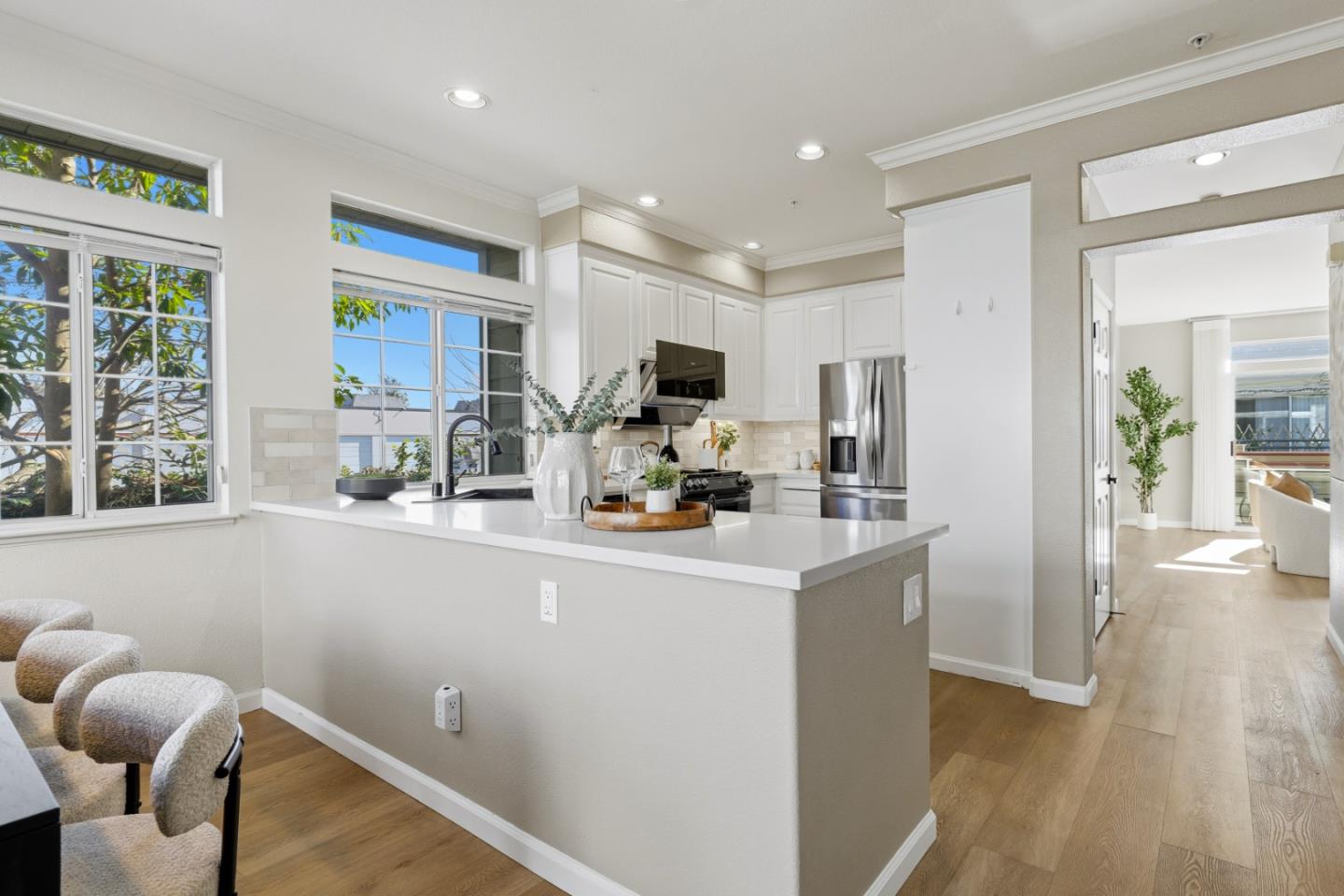 Detail Gallery Image 21 of 111 For 1152 La Rochelle Ter #F,  Sunnyvale,  CA 94089 - 3 Beds | 2/1 Baths