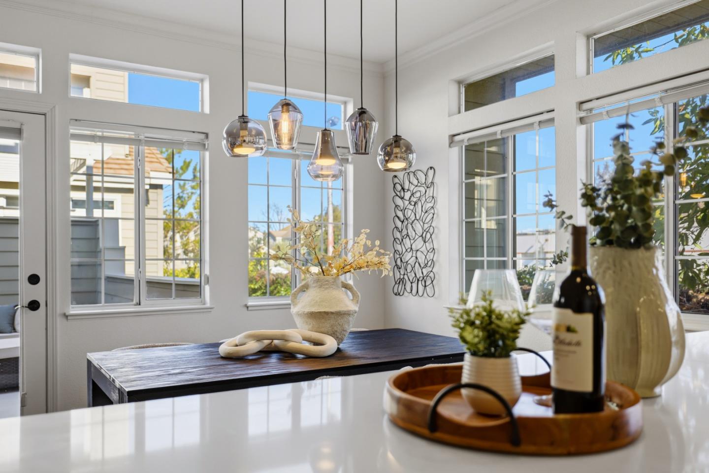 Detail Gallery Image 26 of 111 For 1152 La Rochelle Ter #F,  Sunnyvale,  CA 94089 - 3 Beds | 2/1 Baths