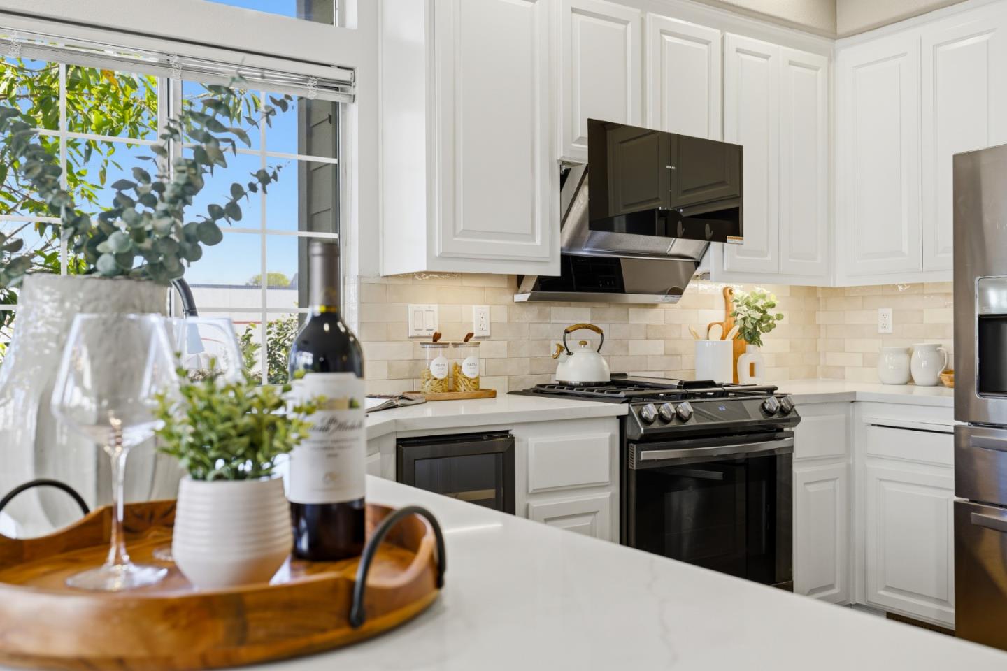 Detail Gallery Image 28 of 111 For 1152 La Rochelle Ter #F,  Sunnyvale,  CA 94089 - 3 Beds | 2/1 Baths