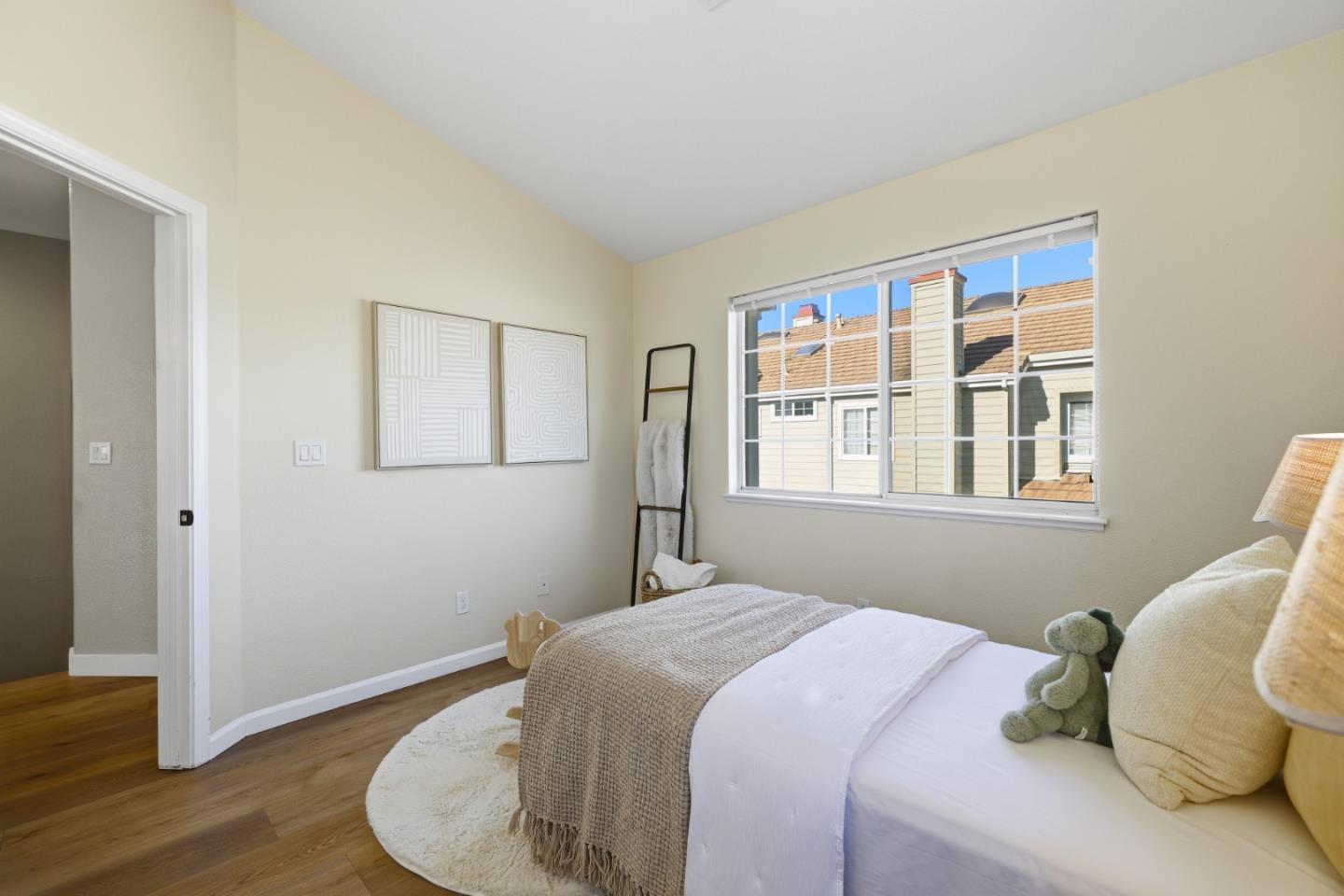 Detail Gallery Image 54 of 111 For 1152 La Rochelle Ter #F,  Sunnyvale,  CA 94089 - 3 Beds | 2/1 Baths