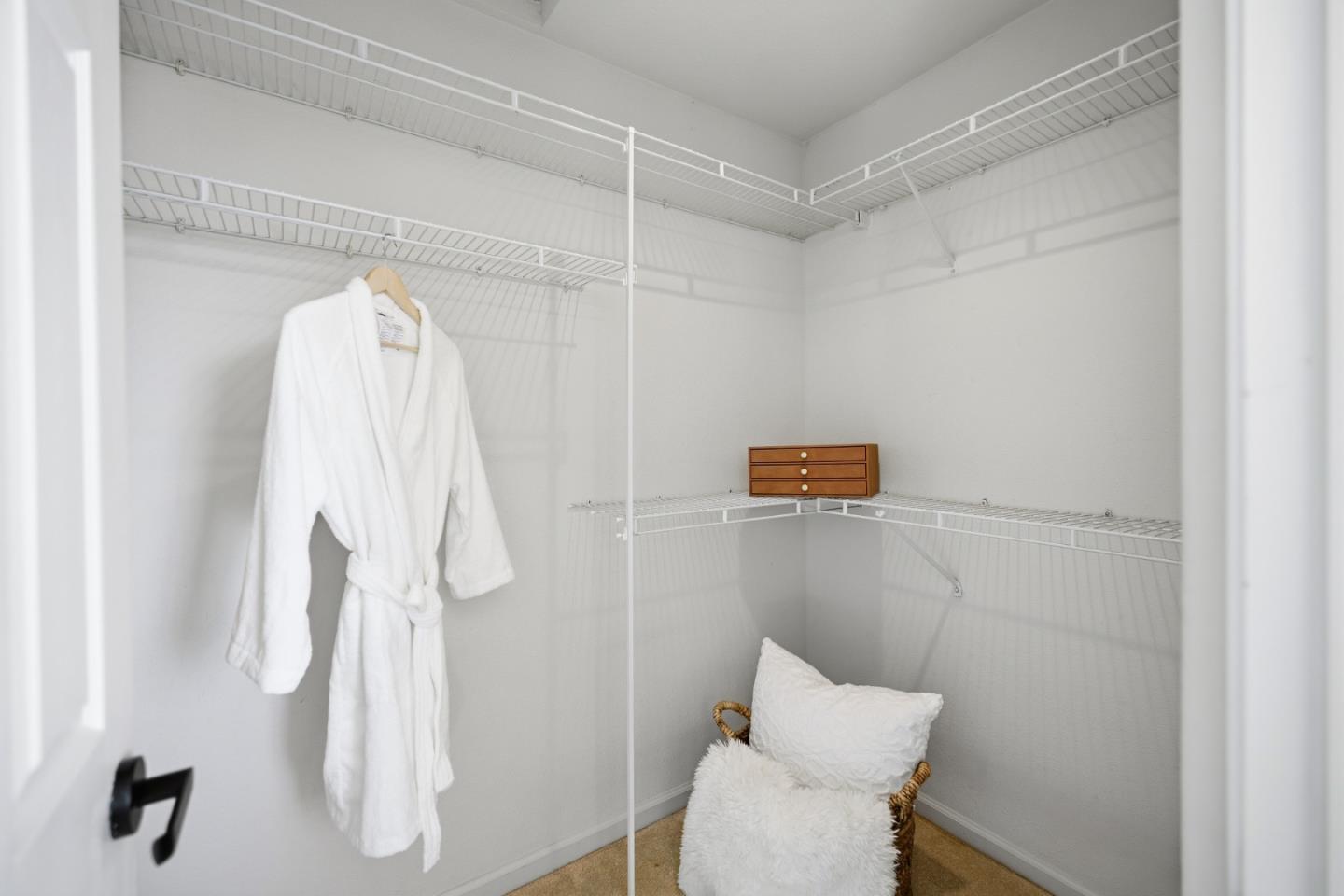 Detail Gallery Image 73 of 111 For 1152 La Rochelle Ter #F,  Sunnyvale,  CA 94089 - 3 Beds | 2/1 Baths