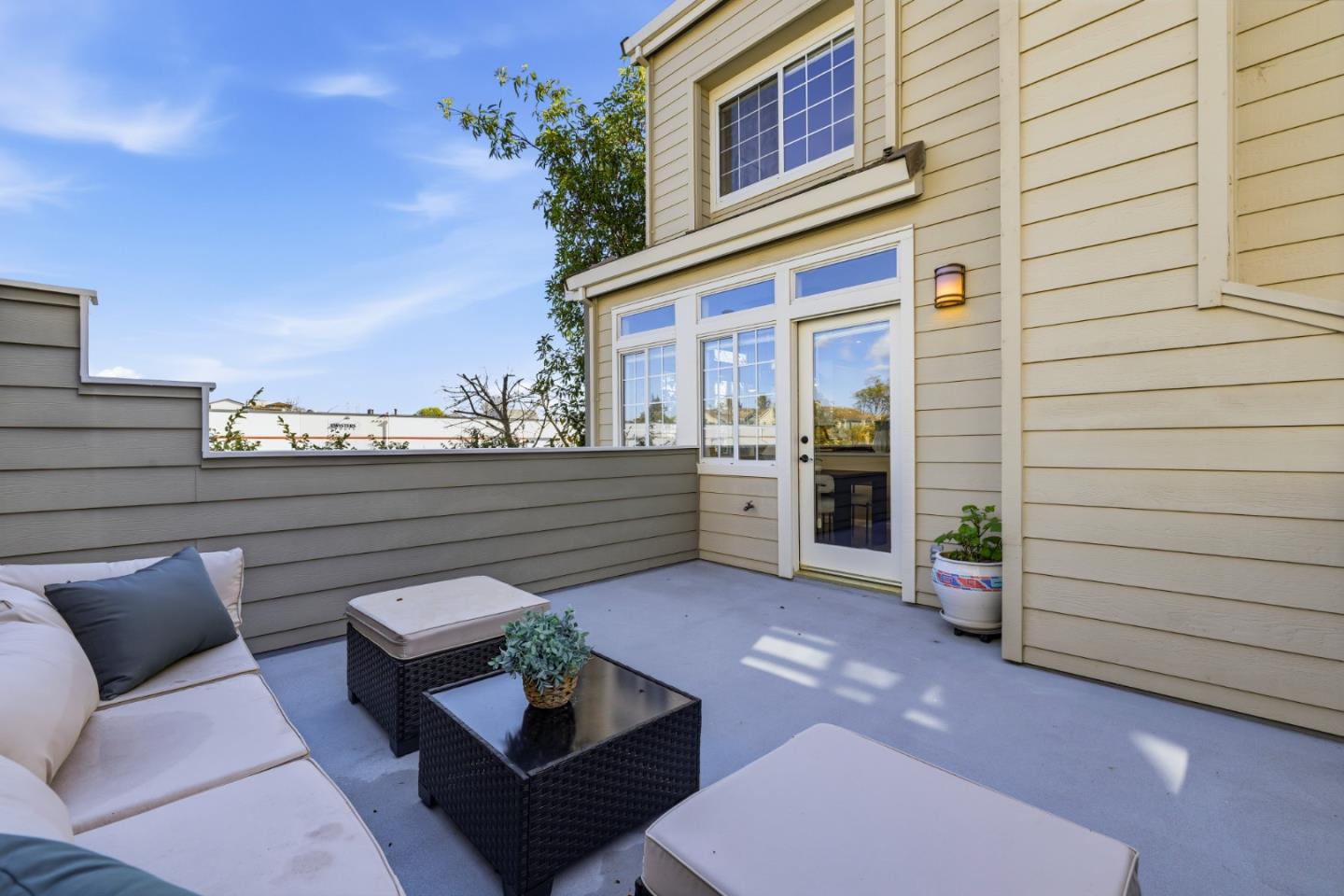 Detail Gallery Image 78 of 111 For 1152 La Rochelle Ter #F,  Sunnyvale,  CA 94089 - 3 Beds | 2/1 Baths
