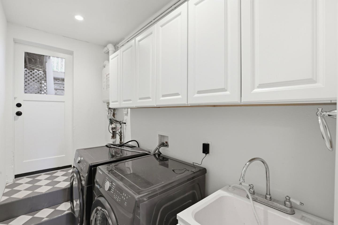 Detail Gallery Image 28 of 40 For 554 Mangels Ave, San Francisco,  CA 94127 - 4 Beds | 3 Baths