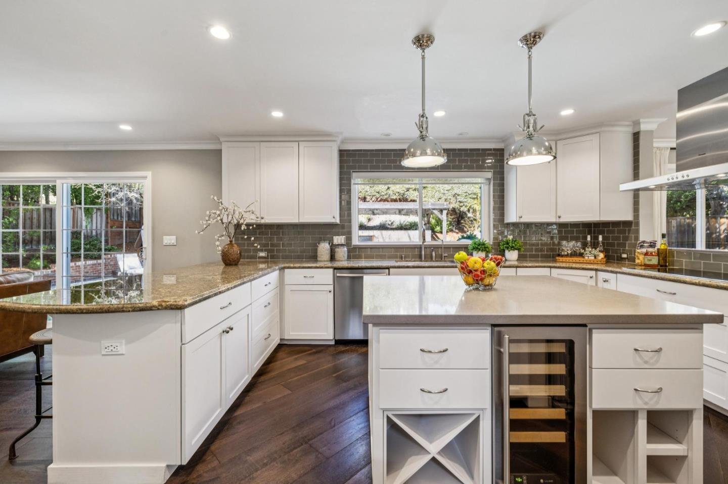 Detail Gallery Image 16 of 68 For 21685 Regnart Rd, Cupertino,  CA 95014 - 4 Beds | 2/1 Baths