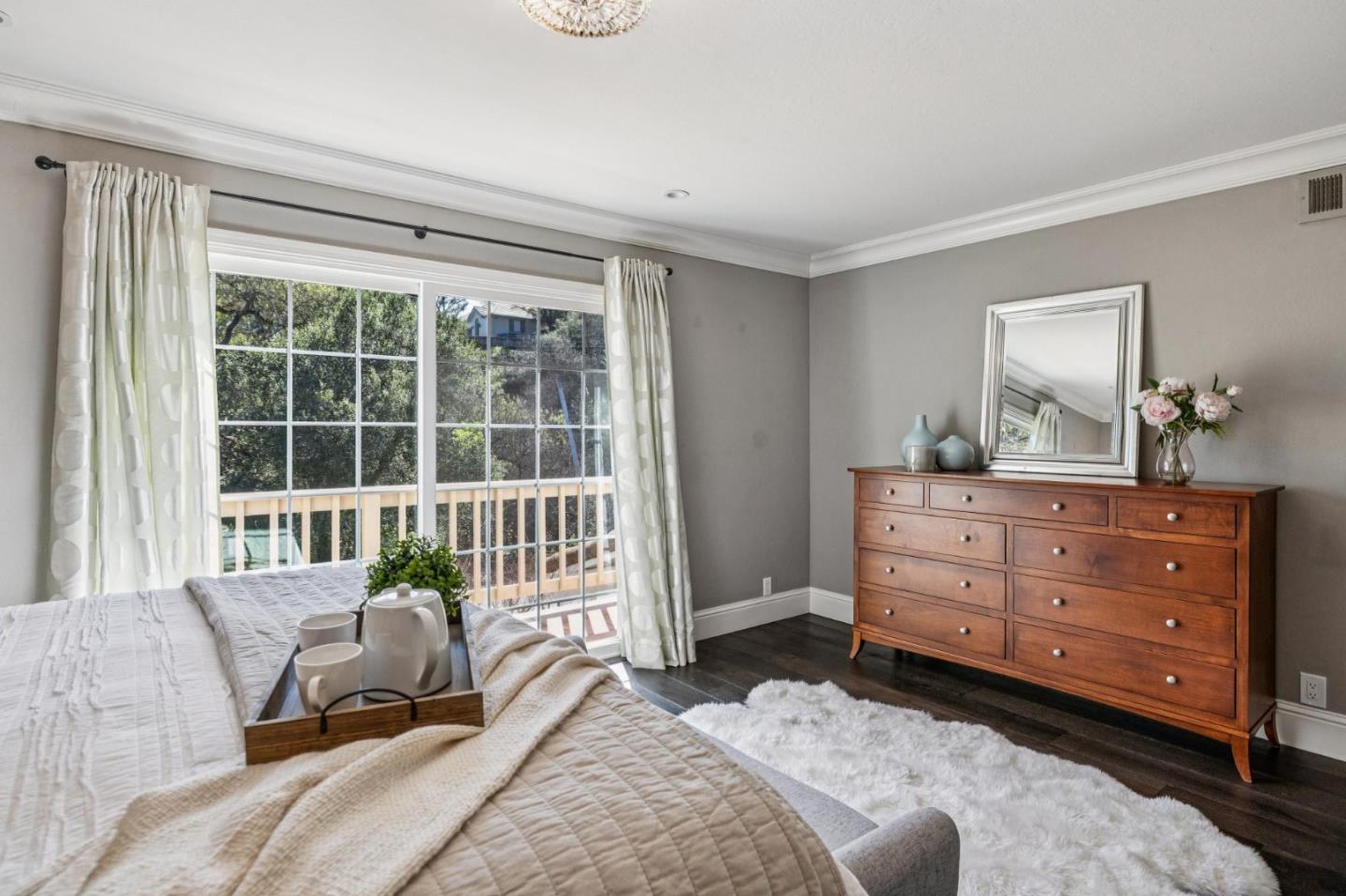 Detail Gallery Image 29 of 68 For 21685 Regnart Rd, Cupertino,  CA 95014 - 4 Beds | 2/1 Baths