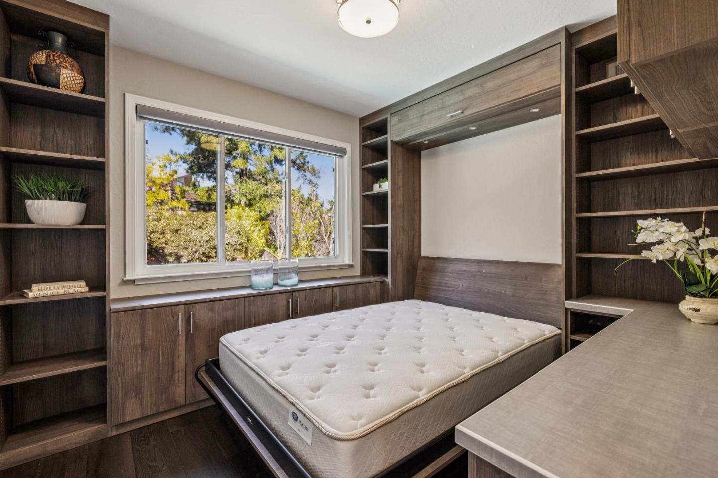 Detail Gallery Image 41 of 68 For 21685 Regnart Rd, Cupertino,  CA 95014 - 4 Beds | 2/1 Baths