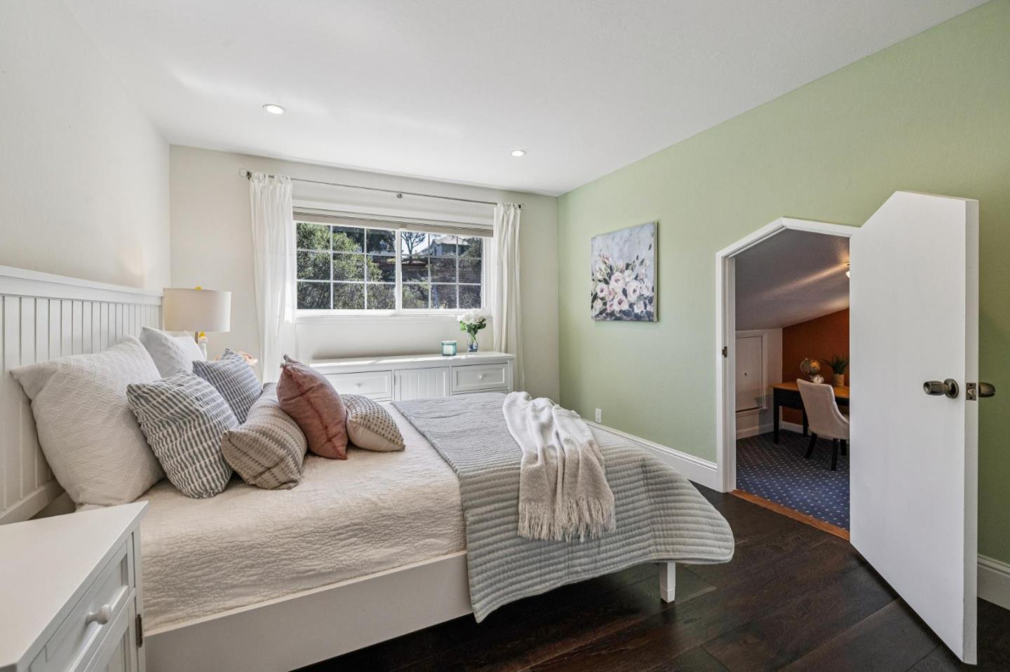 Detail Gallery Image 47 of 68 For 21685 Regnart Rd, Cupertino,  CA 95014 - 4 Beds | 2/1 Baths