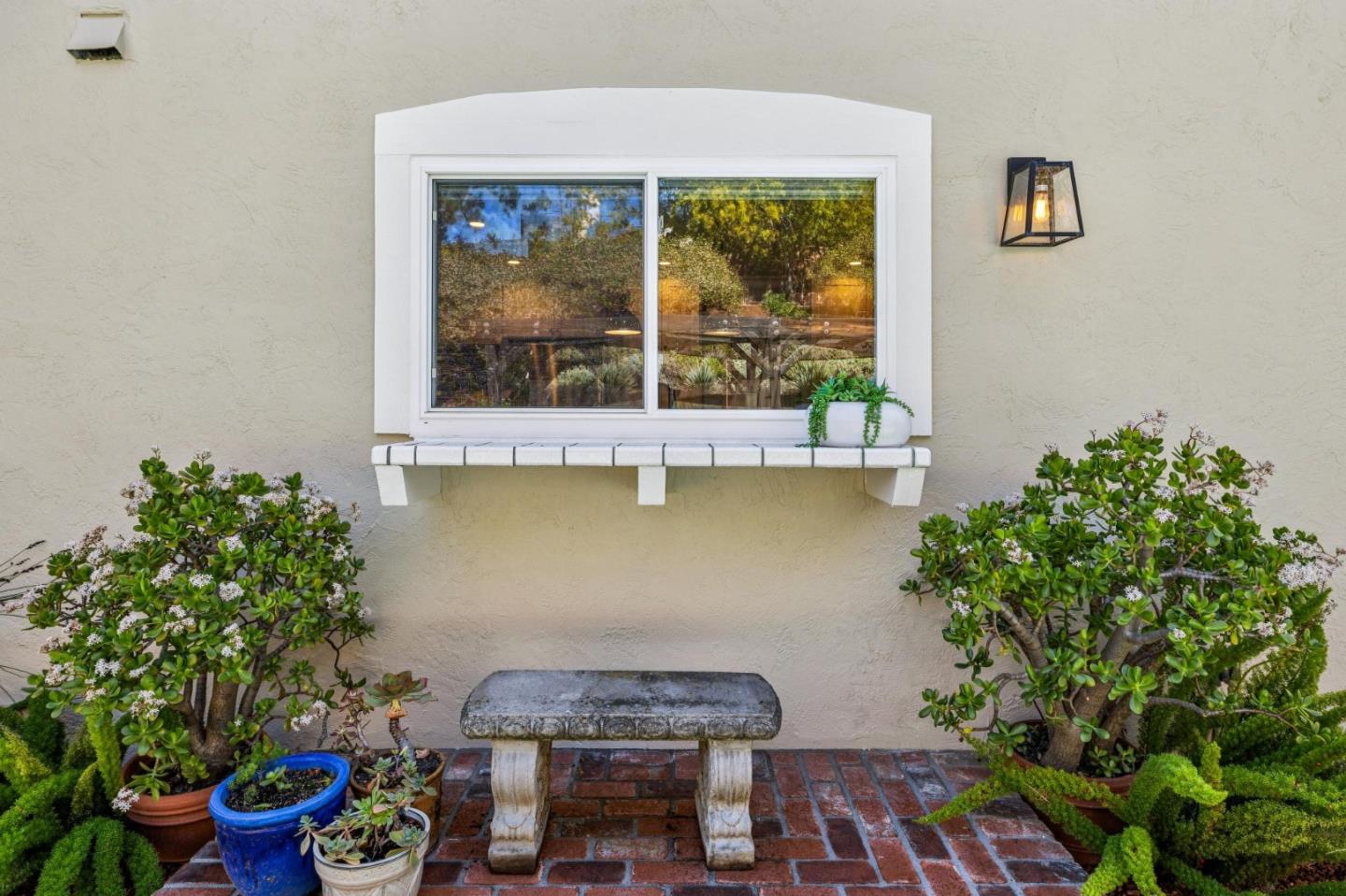 Detail Gallery Image 53 of 68 For 21685 Regnart Rd, Cupertino,  CA 95014 - 4 Beds | 2/1 Baths