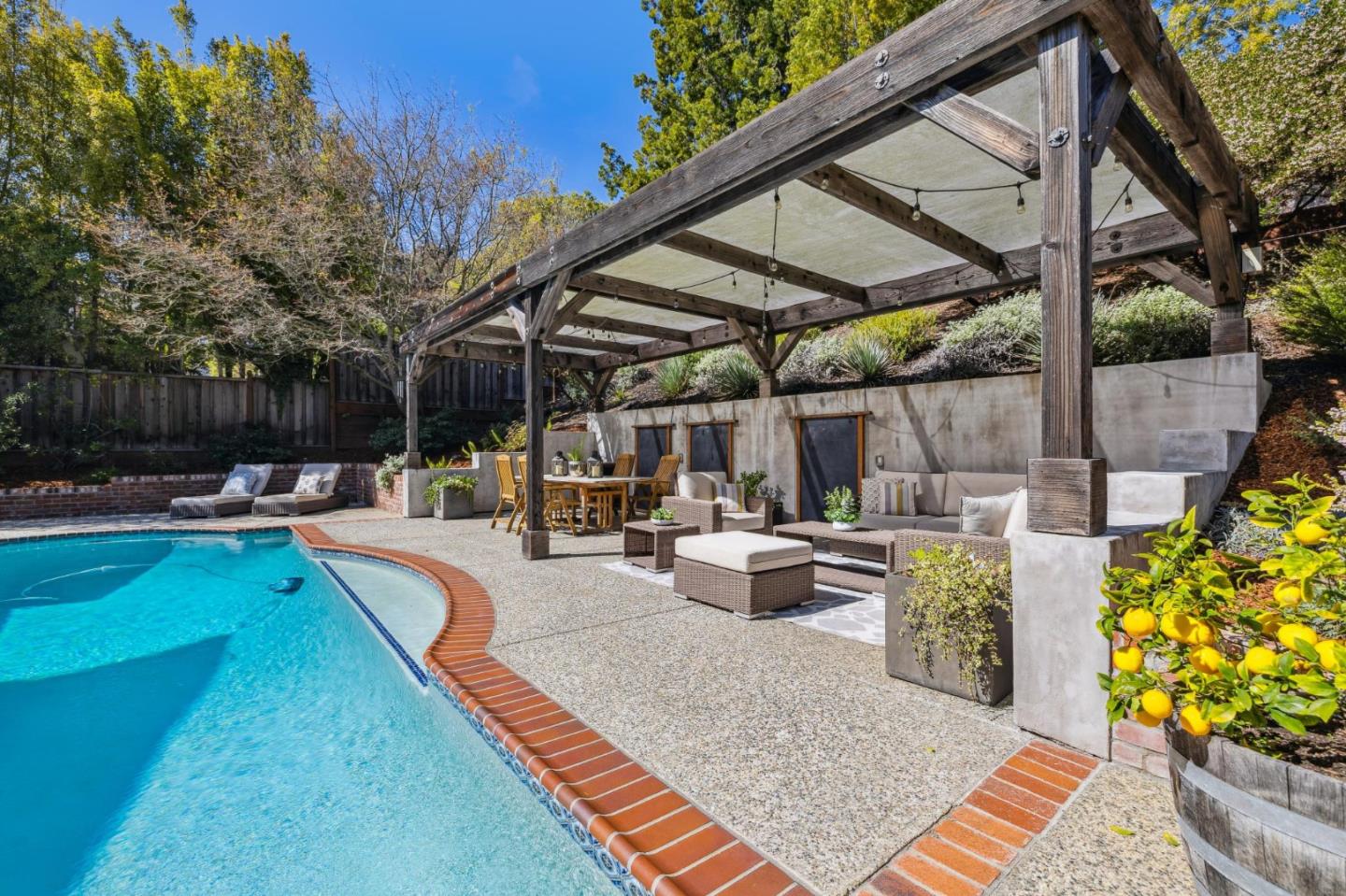 Detail Gallery Image 55 of 68 For 21685 Regnart Rd, Cupertino,  CA 95014 - 4 Beds | 2/1 Baths