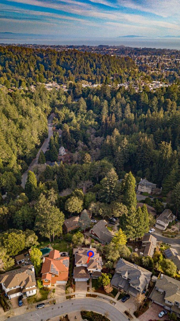 Detail Gallery Image 43 of 48 For 111 Misty Ct, Santa Cruz,  CA 95060 - 4 Beds | 3 Baths