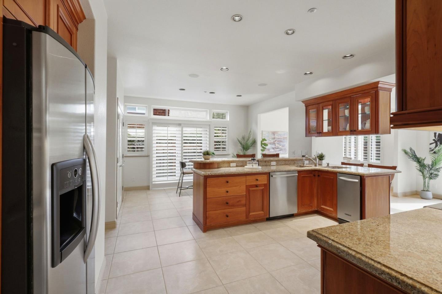 Detail Gallery Image 8 of 48 For 111 Misty Ct, Santa Cruz,  CA 95060 - 4 Beds | 3 Baths