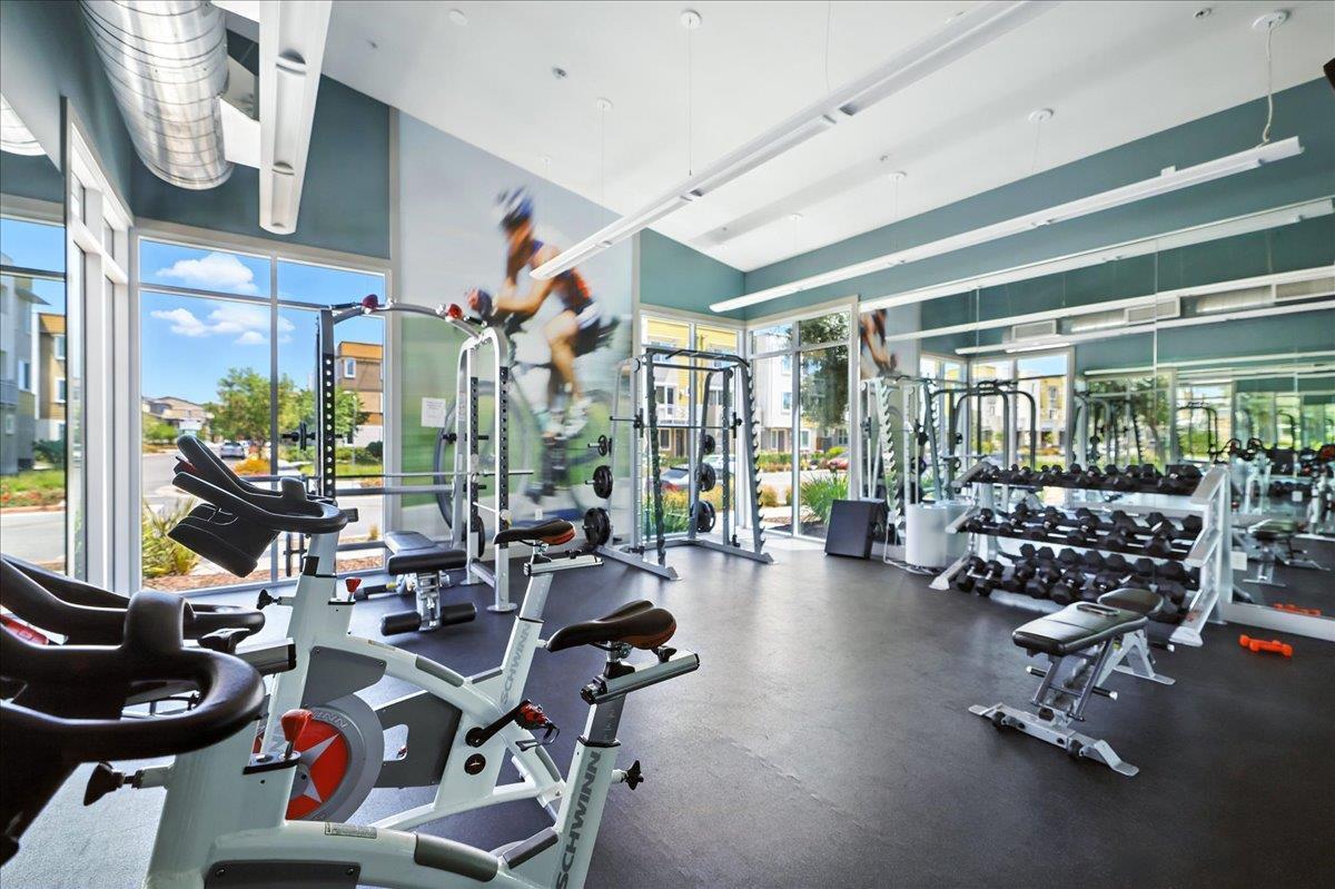 Detail Gallery Image 32 of 32 For 815 Blue Opal Dr, San Jose,  CA 95123 - 3 Beds | 3/1 Baths