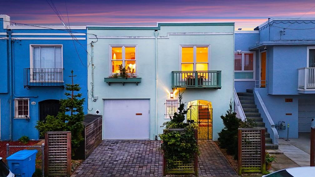 Front Image Thumbnail for ML82034209