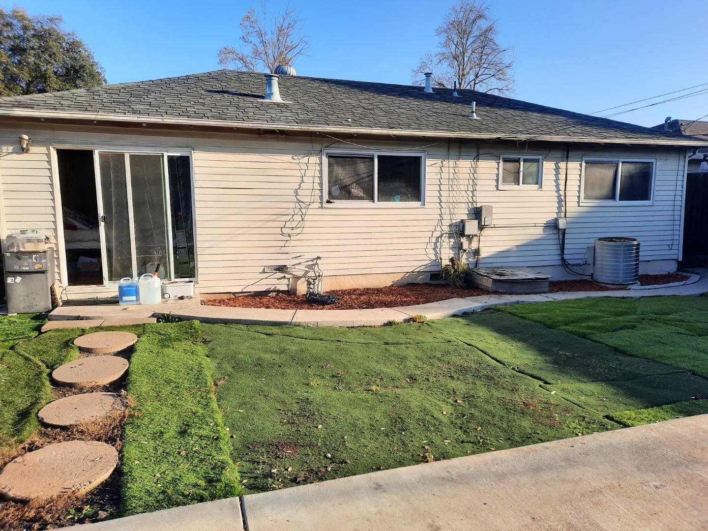 Detail Gallery Image 19 of 19 For 248 Eureka Ct, Sunnyvale,  CA 94085 - 5 Beds | 3 Baths