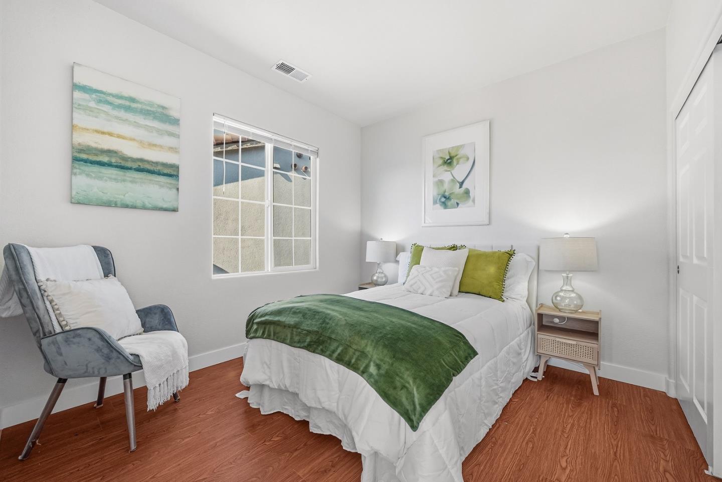 Detail Gallery Image 15 of 37 For 29004 Tern Pl, Hayward,  CA 94545 - 4 Beds | 2/1 Baths