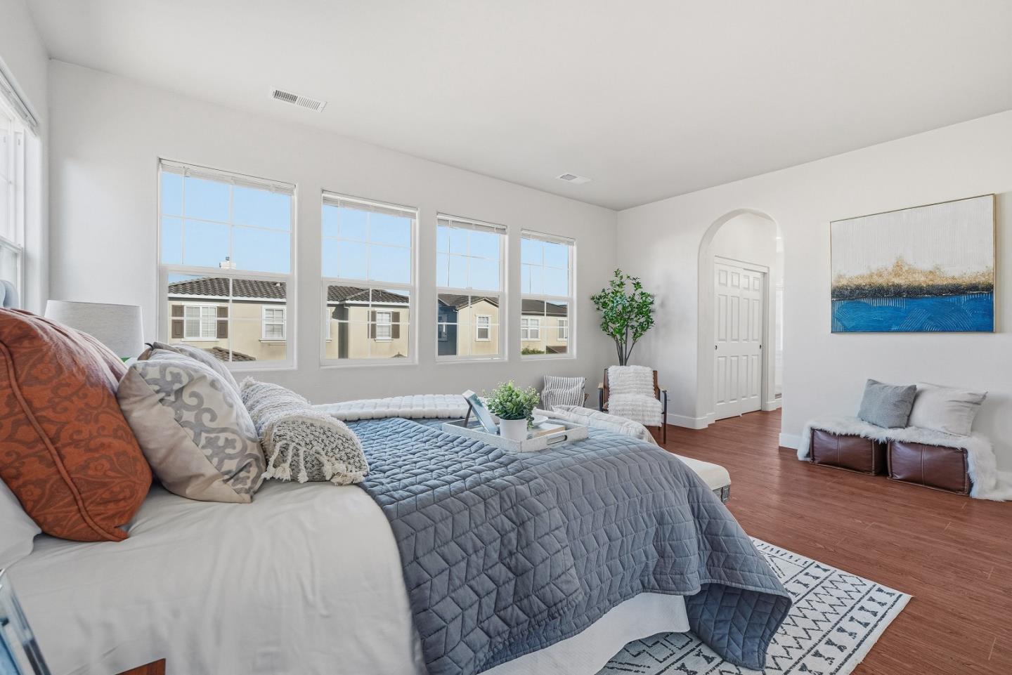 Detail Gallery Image 20 of 37 For 29004 Tern Pl, Hayward,  CA 94545 - 4 Beds | 2/1 Baths