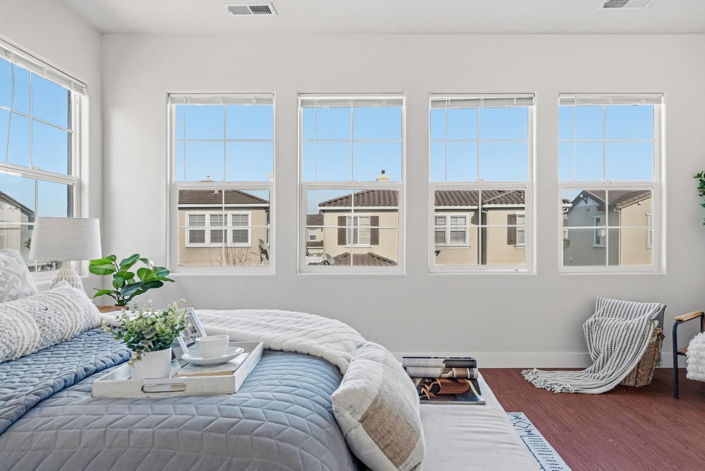 Detail Gallery Image 21 of 37 For 29004 Tern Pl, Hayward,  CA 94545 - 4 Beds | 2/1 Baths