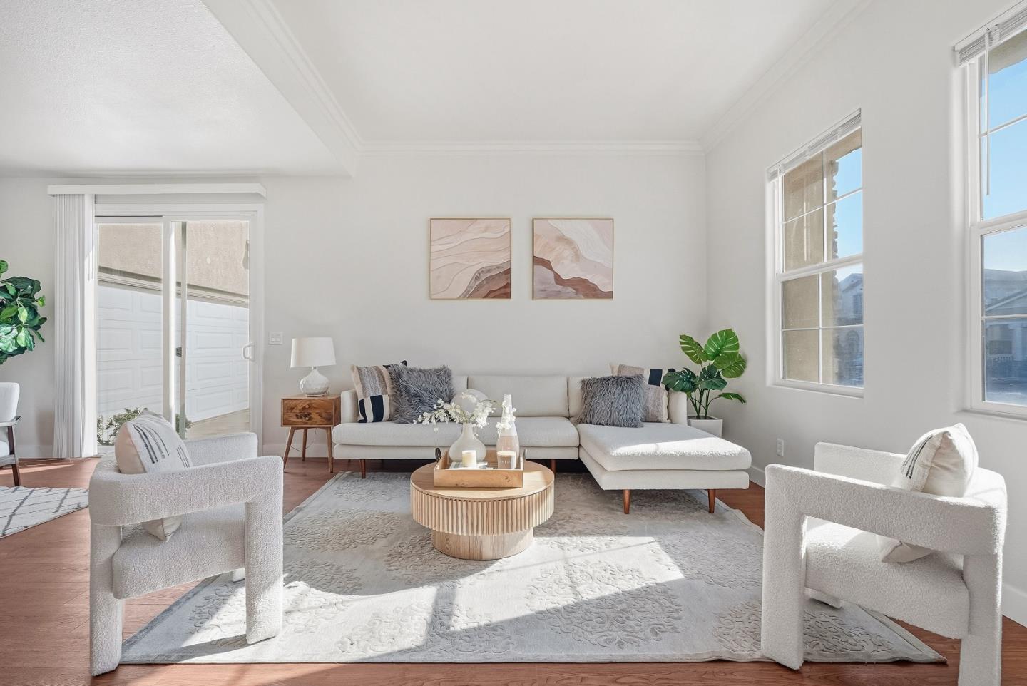 Detail Gallery Image 3 of 37 For 29004 Tern Pl, Hayward,  CA 94545 - 4 Beds | 2/1 Baths