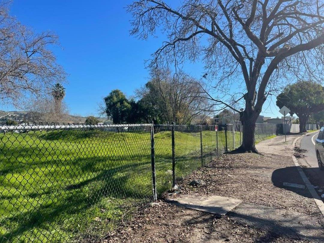 Detail Gallery Image 11 of 13 For 28538 Huntwood Ave, Hayward,  CA 94544 - – Beds | – Baths