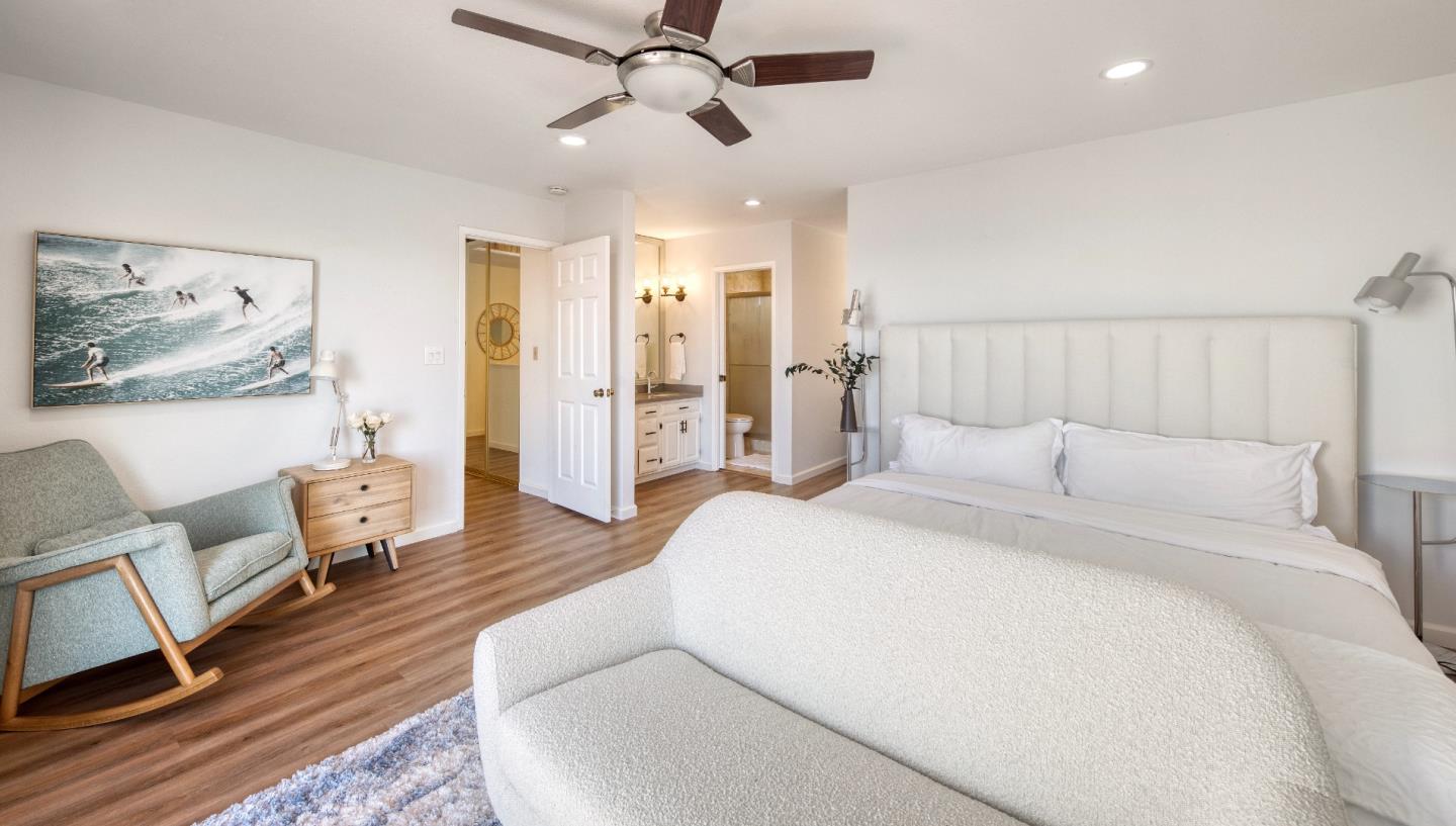 Detail Gallery Image 11 of 35 For 425 Farallon Ave, Pacifica,  CA 94044 - 4 Beds | 2/1 Baths