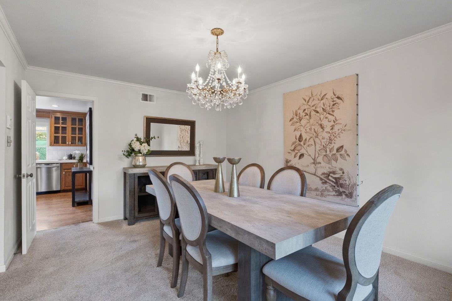 Detail Gallery Image 10 of 39 For 135 Harcross Rd, Woodside,  CA 94062 - 3 Beds | 2 Baths