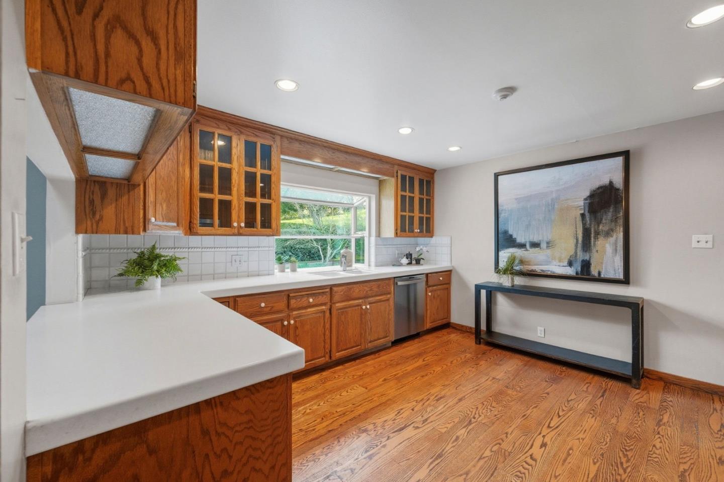 Detail Gallery Image 14 of 39 For 135 Harcross Rd, Woodside,  CA 94062 - 3 Beds | 2 Baths