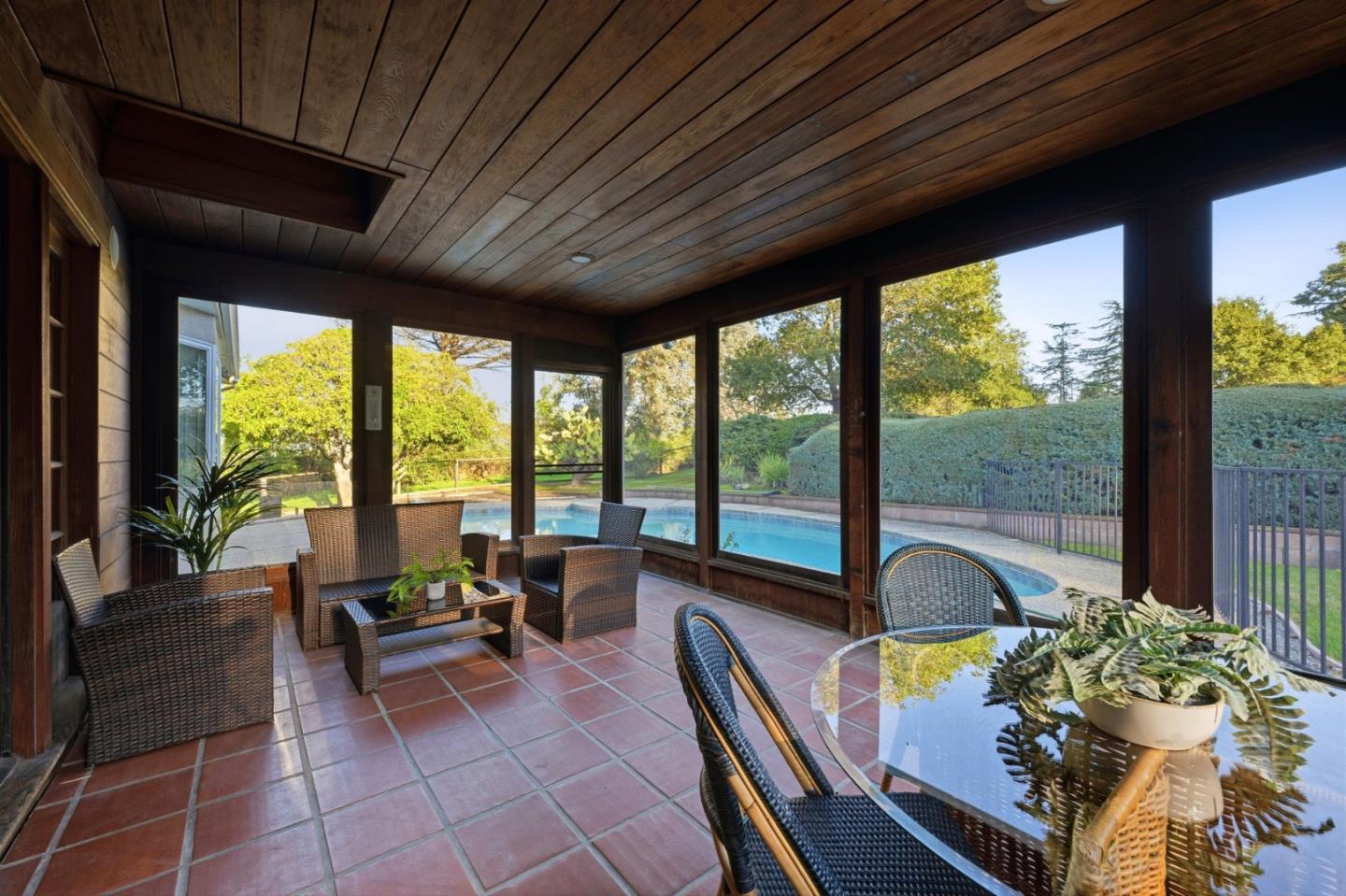 Detail Gallery Image 33 of 39 For 135 Harcross Rd, Woodside,  CA 94062 - 3 Beds | 2 Baths