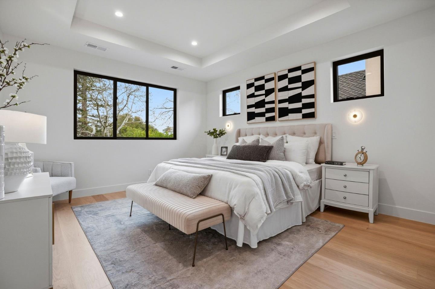 Detail Gallery Image 21 of 36 For 752 College Ave, Menlo Park,  CA 94025 - 5 Beds | 5 Baths