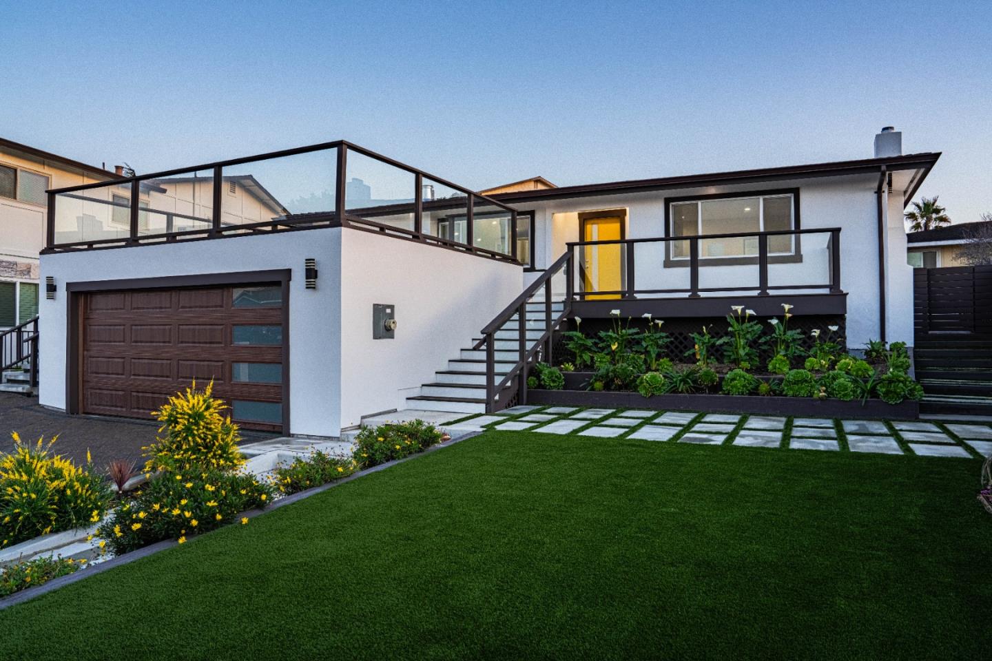 Front Image Thumbnail for ML82034224