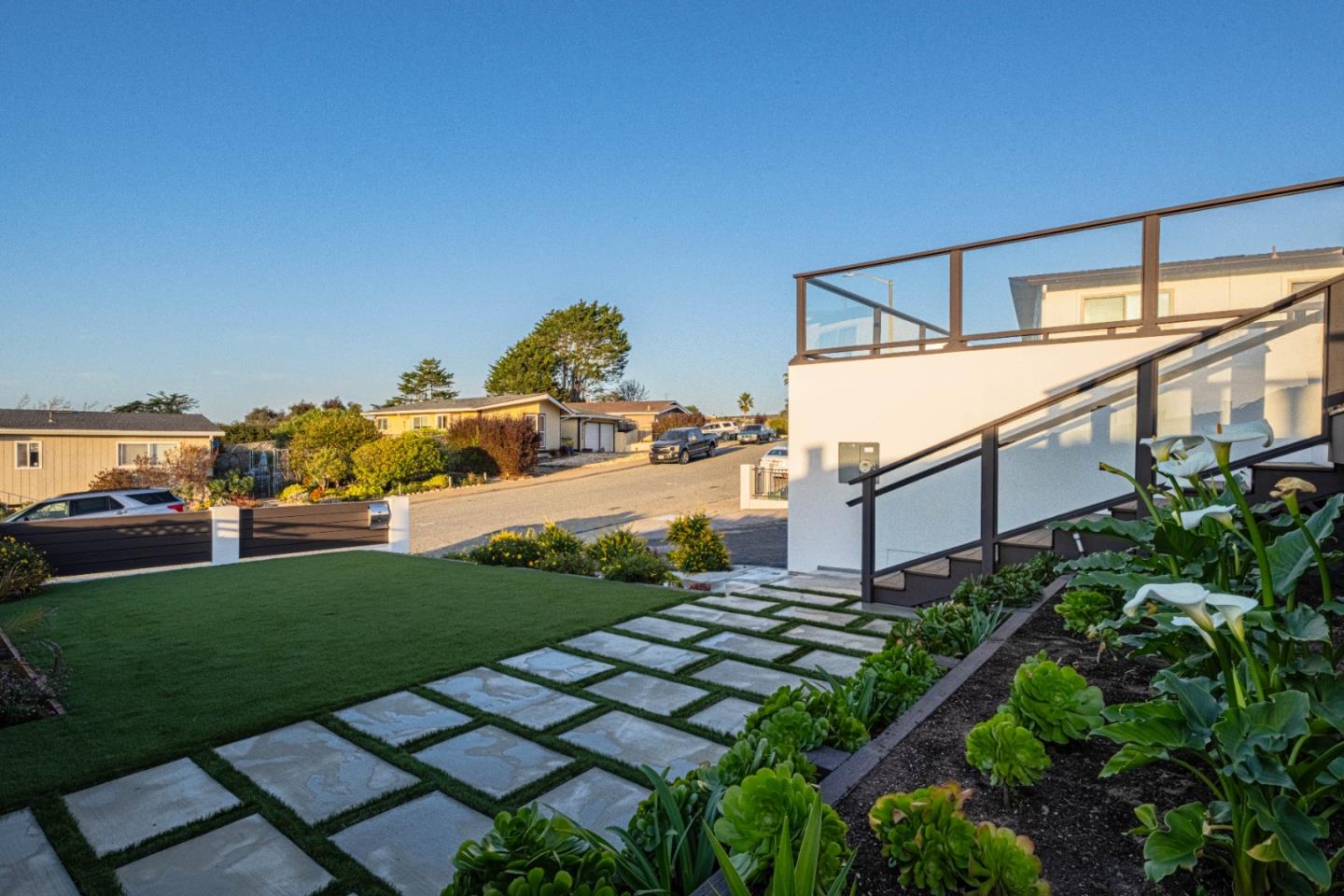 Detail Gallery Image 3 of 45 For 1506 Costa St, Seaside,  CA 93955 - 3 Beds | 2 Baths